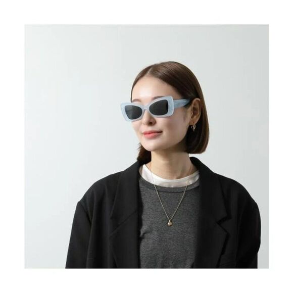 NEW Celine CL40236I 84A CELINE 3 DOTS Blue Grey Women Sunglasses - Picture 3 of 13